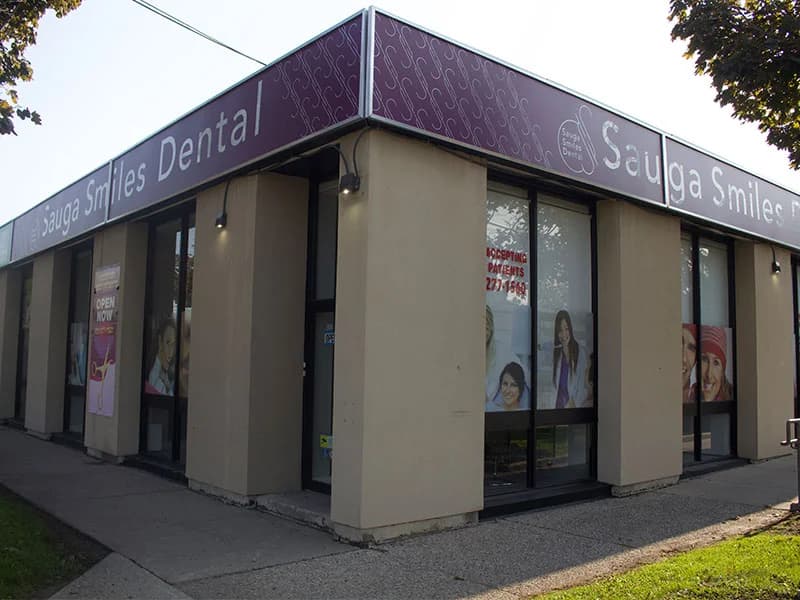 Sauga Smiles Dental storefront on Burnhamthorpe Road West, accepting new patients